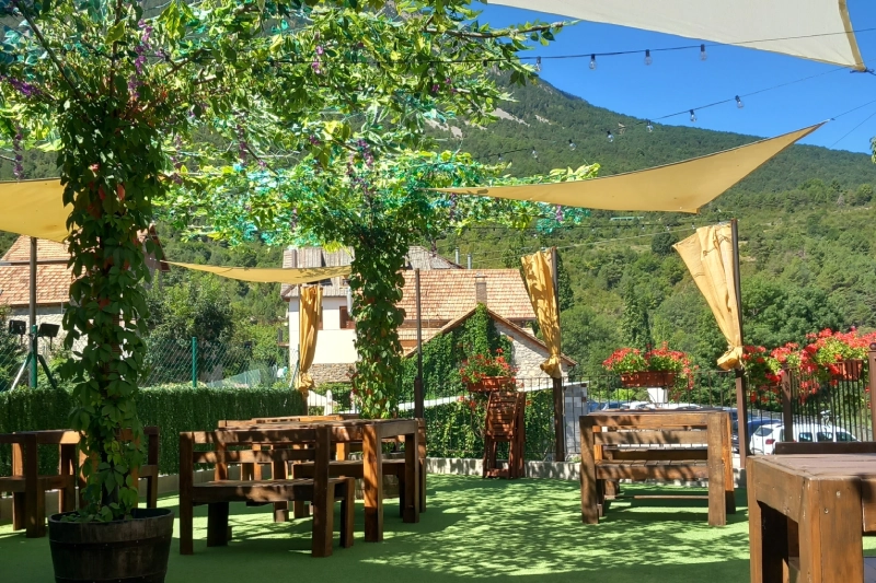 restaurante-con-terraza-valle-chistau-saravillo-chistau-sabor